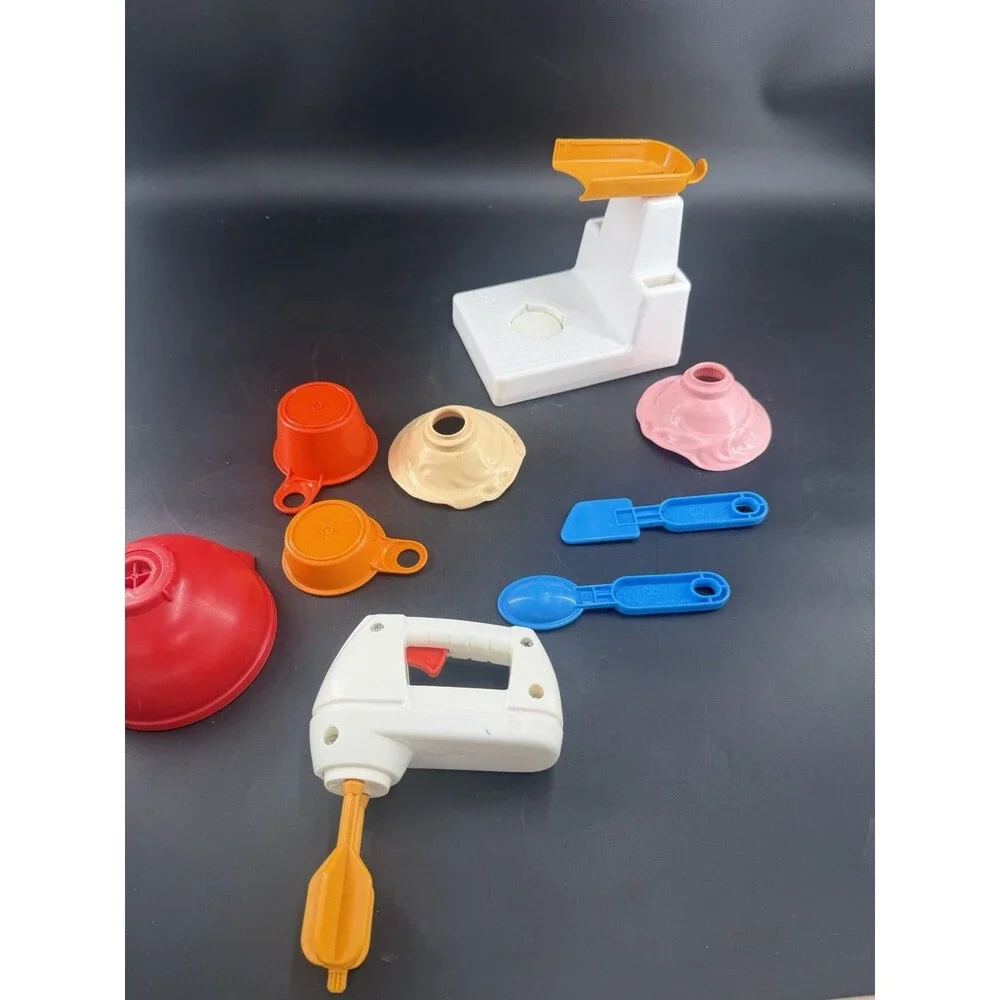 Vintage 1987 Fisher Price Mixer Fun w Food Mixing Center #2114 Play Toy